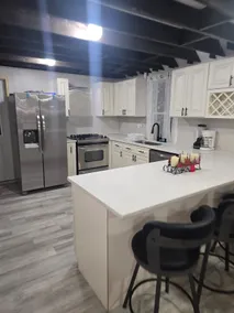 Have fun with it water front ranch house - Image 3