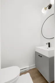 Beautiful, Comfortable, Modern 3BR Townhome - Image 5