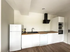Air-conditioned 2-bedroom apartment in the very heart of the city, 2 bedrooms, 2 bathrooms - Image 3