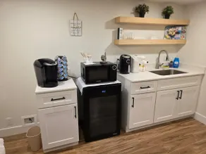 Private 2BR Basement Suite with Jacuzzi, Cinema and Fire Pit - Image 2