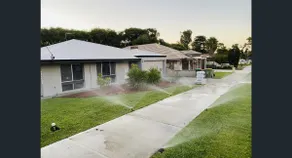Parkside Luxury Stay - 6 Rooms, Modern, Beach - Image 4