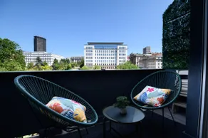 QUEEN Parliament View•7 min walk Knez M/Parking€12 - Image 2
