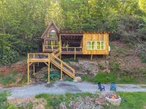 The Riverside Cabin - Image 4