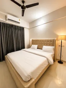 Luxury 2BHK Near Amanora Mall | Prime Pune Stay - Image 5