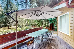 3BR lakefront hot tub - firepit - gazebo - Image 3