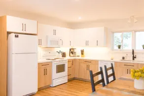 Beatty’s Beach House - Image 3