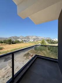 Detached Air-Conditioned Apartment 250 Meters from the Beach - Image 4