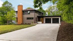 Renovated Home in Upscale Neighborhood near U of M - Image 2