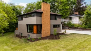 Renovated Home in Upscale Neighborhood near U of M - Image 5
