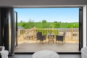 The Nest - Private Hot Tub & Communal Swimming Pool with Fishing nearby - Image 4