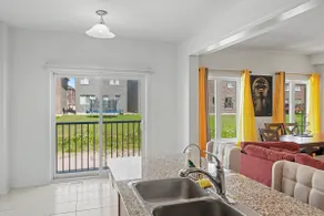 Modern Home | Office | Free Parking | Sleeps 4 - Image 4