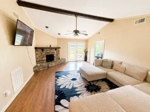Beautiful Lakefront Home in West Little Rock - Image 3