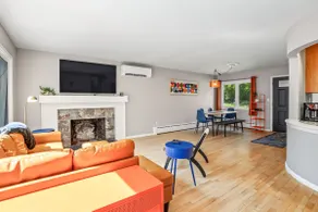 Mid-Century Flair — 4BR house in Menomonie - Image 3