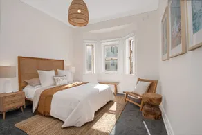 The Maris - Ocean View Apt 2 min to Coogee Beach - Image 3