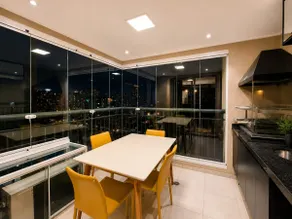 Premium Apartment | Gourmet Balcony with BBQ Grill - Image 4