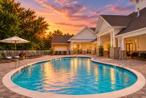 2BR Family Suite w/ POOL, PickleBall, Gym, Games - Image 3