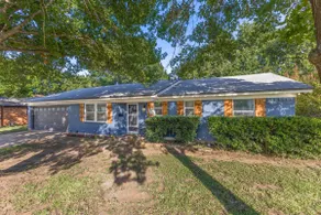 Sleeps 12 · Pool Table & Game Room · Old Town - Image 3