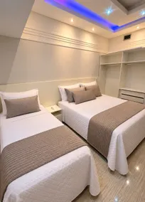 Imperial Suite - Image 3
