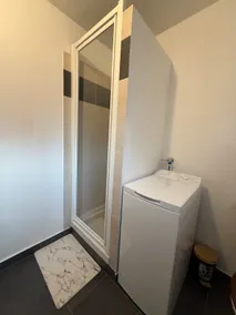 Beautiful studio in Nanterre, near Paris - Image 4