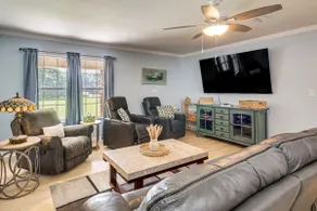 Family Getaway w/ Pool on 8 Acres in Carriere! - Image 4