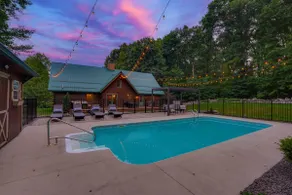 Pine Mountain Lodge - Pool - Pickleball - Image 3