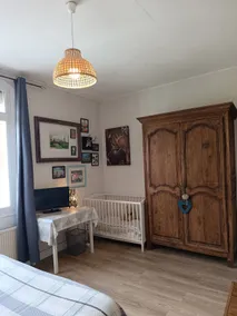Atypical house, very quiet area, in Amiens - Image 5