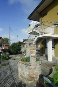 Borgo Luce three-room apartment - Image 4