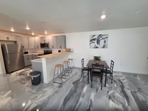 Brand New - three bedroom apartment - Image 2
