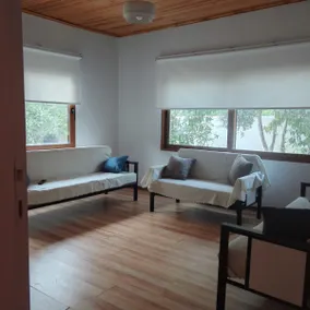 Bademli City Center | Private Garden | Sleeps 7 - Image 3