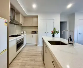 Spacious Tarneit Stay-Perfect For Family - Image 2