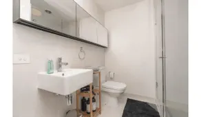 Stylish 2BDR Retreat in Vibrant Abbotsford - Image 3