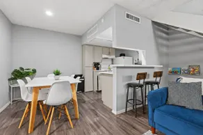 Cozy 1BR in a convenient Austin location - Image 5