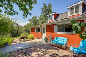 Private Hot Tub & Yard! All-Seasons Littleton Gem - Image 3