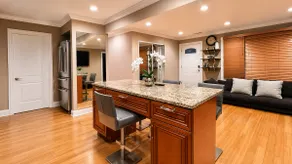 Lombard Luxury 4BR | 1.5BH Near Mall &Hwy&Airport - Image 5