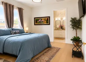 King William Gem Minutes from Downtown - Image 3