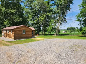Tackett's Farm View Cabin, Near State Park & Lake - Image 4