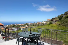 Paradise House Calheta. ganze Haus mit 3 Schlafzimmer, 1 km vom Strand entfernt calheta - Image 4