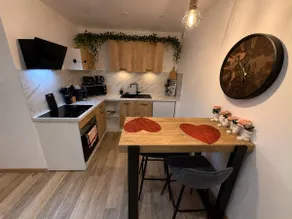 Private Jacuzzi Love Nest near Paris - Image 2