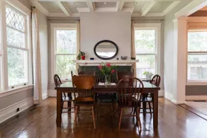 Porch swing, 1920s home, walk to live music - Image 3