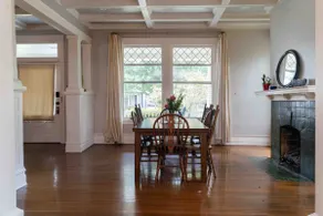 Porch swing, 1920s home, walk to live music - Image 5