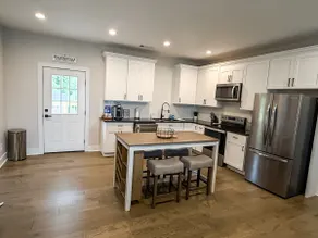 Bobcat Bungalow - Downtown Milledgeville - Image 4