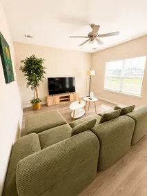 Family Home Near Fort Stewart | Pets Welcome - Image 5