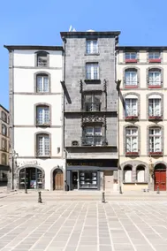 Designer apartment in the city center - Image 4