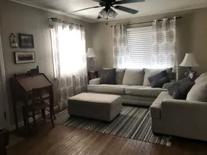 Tipton, IN downtown bungalow w/ 2 bdrm 1 bath +pet - Image 2