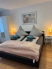 Bright apartment close to the Elbe, near the city center - Image 3