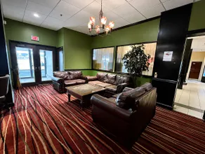 Comfy Albany 1BD Stay with Breakfast Next Downtown - Image 2