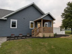 Inviting Country Home Suite with Covered Porch - Image 2