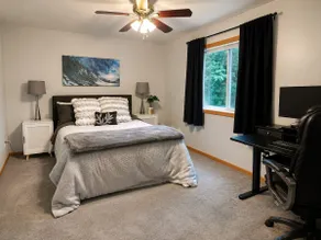 3BR Near Madison | King Bed, Garage & Office Space - Image 2