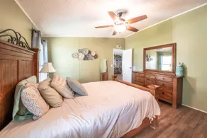 Lake house getaway - Image 4