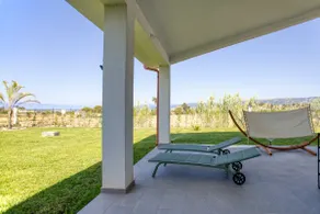 A peaceful oasis just 450 meters from the sea - Image 2